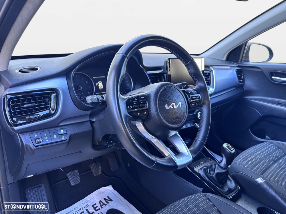 Kia Stonic 1.0 T-GDi Drive - 18