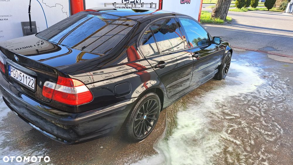 BMW Seria 3 320i - 9