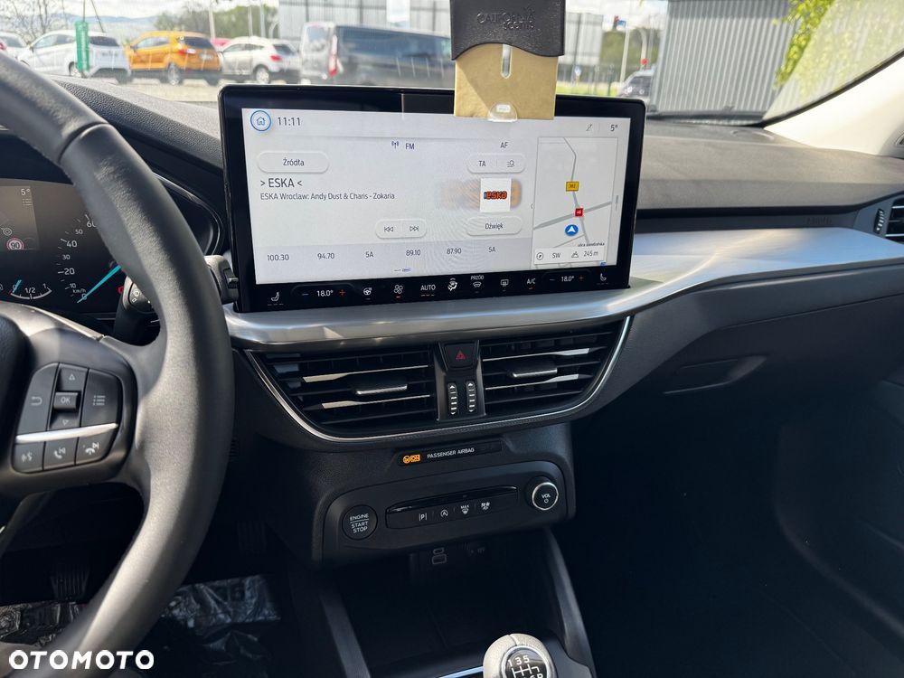 Ford Focus 1.0 EcoBoost STart-Stopp-System TITANIUM - 18