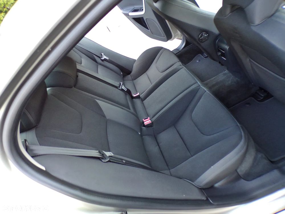 Volvo S60 D4 Summum - 27
