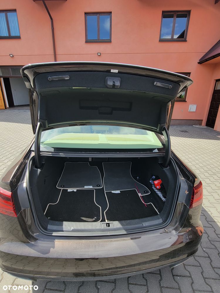 Audi A6 Limousine 2.0 TFSI Quattro S tronic - 12
