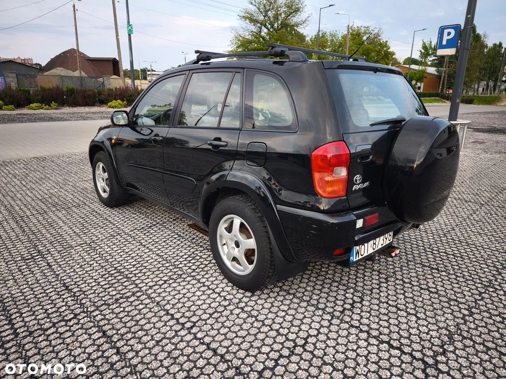 Toyota RAV4 2.0 D-4D 4x4 - 1