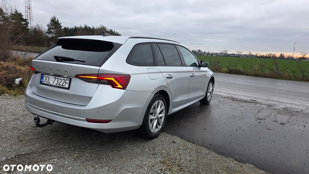 Skoda Octavia 2.0 TDI Ambition - 4