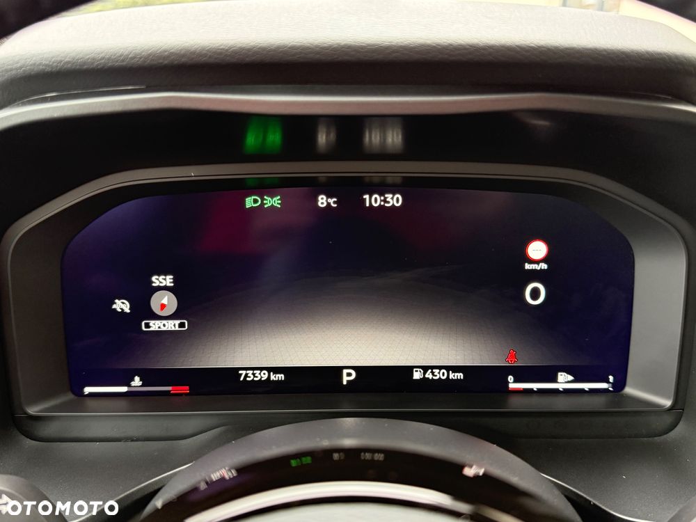 Nissan Qashqai 1.3 DIG-T MHEV Xtronic Tekna - 39