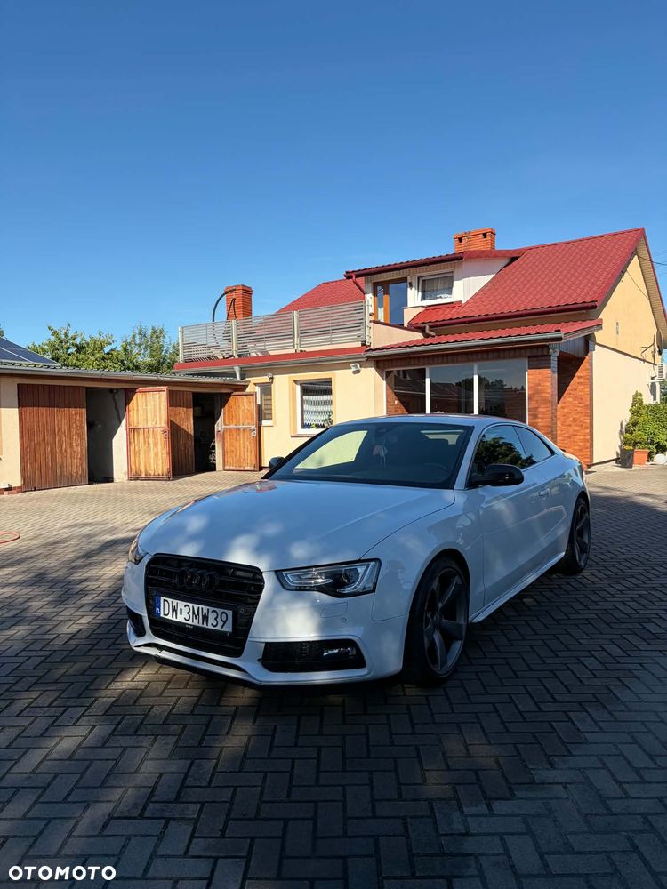 Audi A5 Coupé 2.0 TDI DPF multitronic - 2