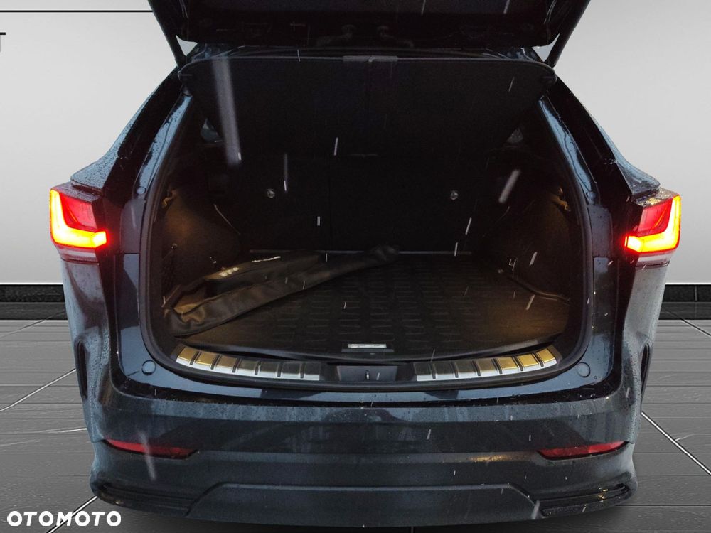 Lexus NX 350h Omotenashi AWD - 13