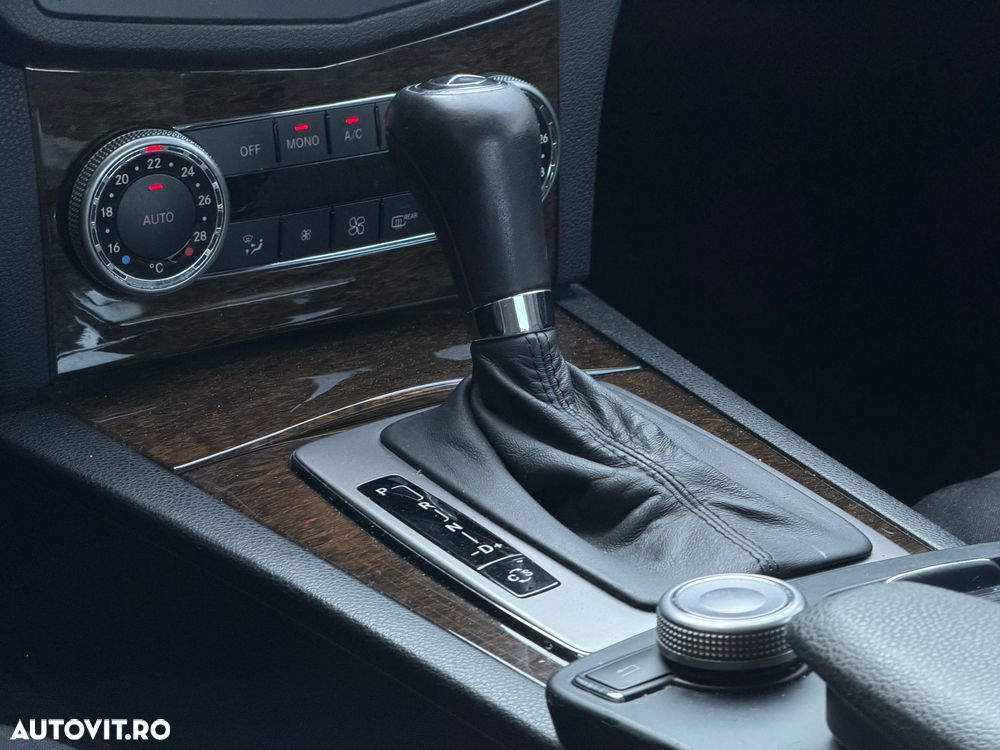 Mercedes-Benz C 200 CDI DPF Automatik Elegance - 15