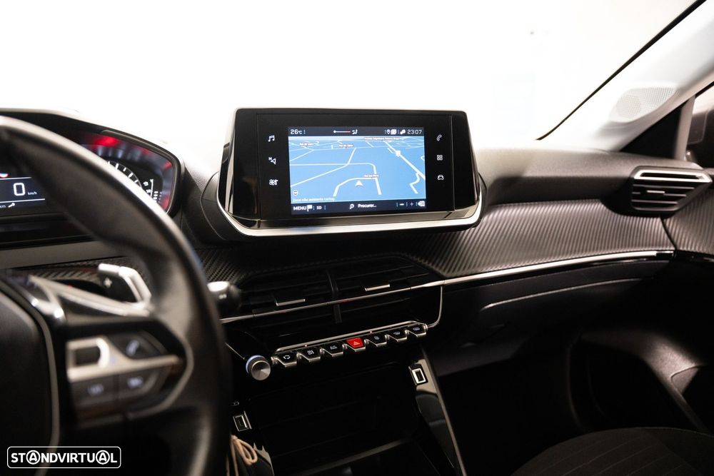 Peugeot 208 1.2 PureTech Allure EAT8 - 19