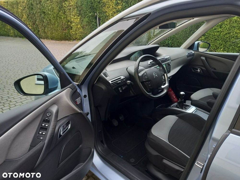 Citroën C4 Picasso 1.6 VTi Attraction - 24