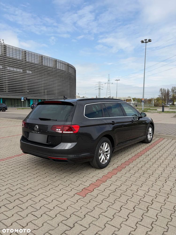 Volkswagen Passat 2.0 TDI EVO Business DSG - 5