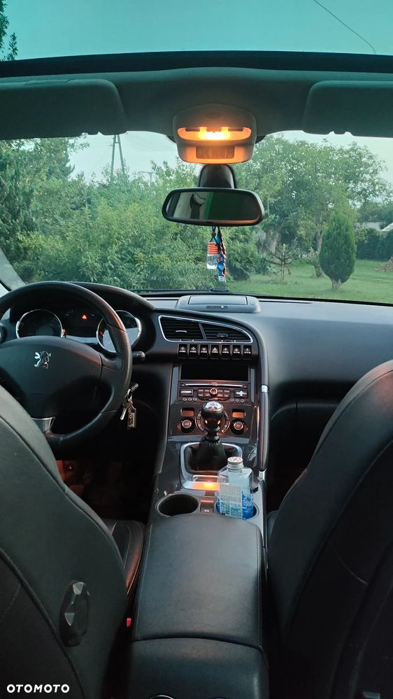 Peugeot 3008 155 THP Premium - 14