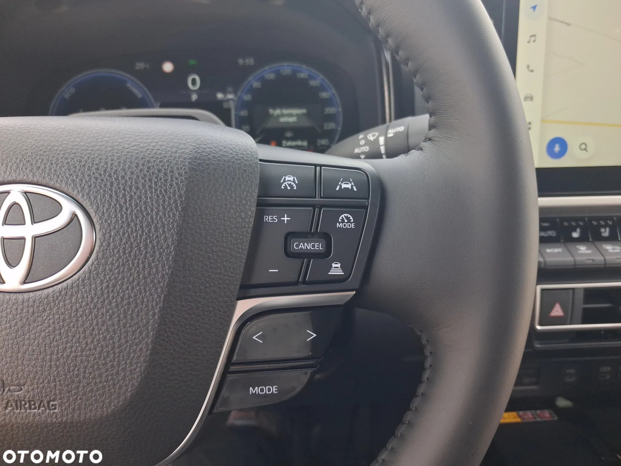 Toyota Camry 2.5 Hybrid Dynamic Force Executive e-CVT - 17