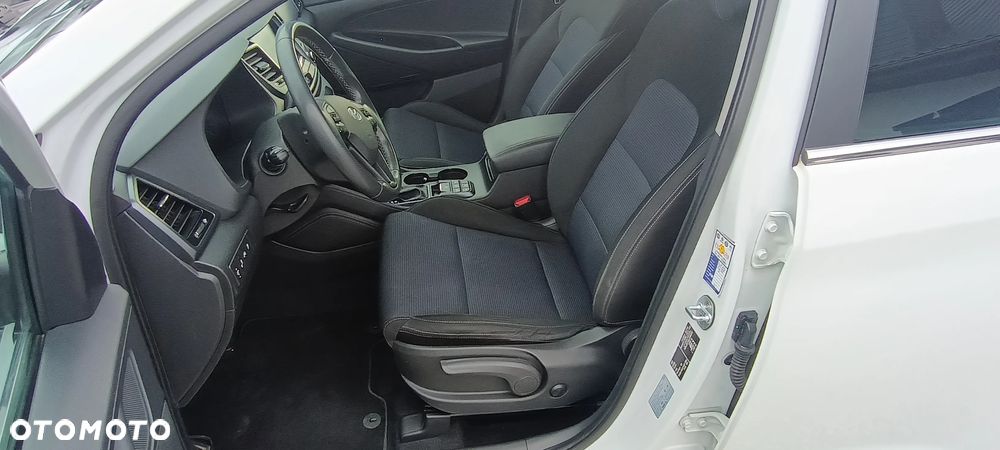 Hyundai Tucson 1.7 CRDI BlueDrive Premium 2WD DCT - 26