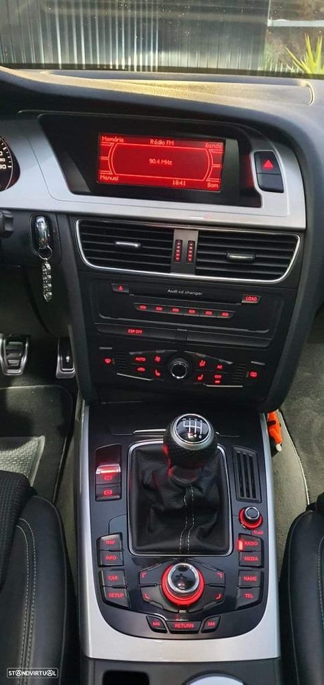 Audi A4 Avant 2.0 TDI DPF S line Sport Pack (plus) - 14