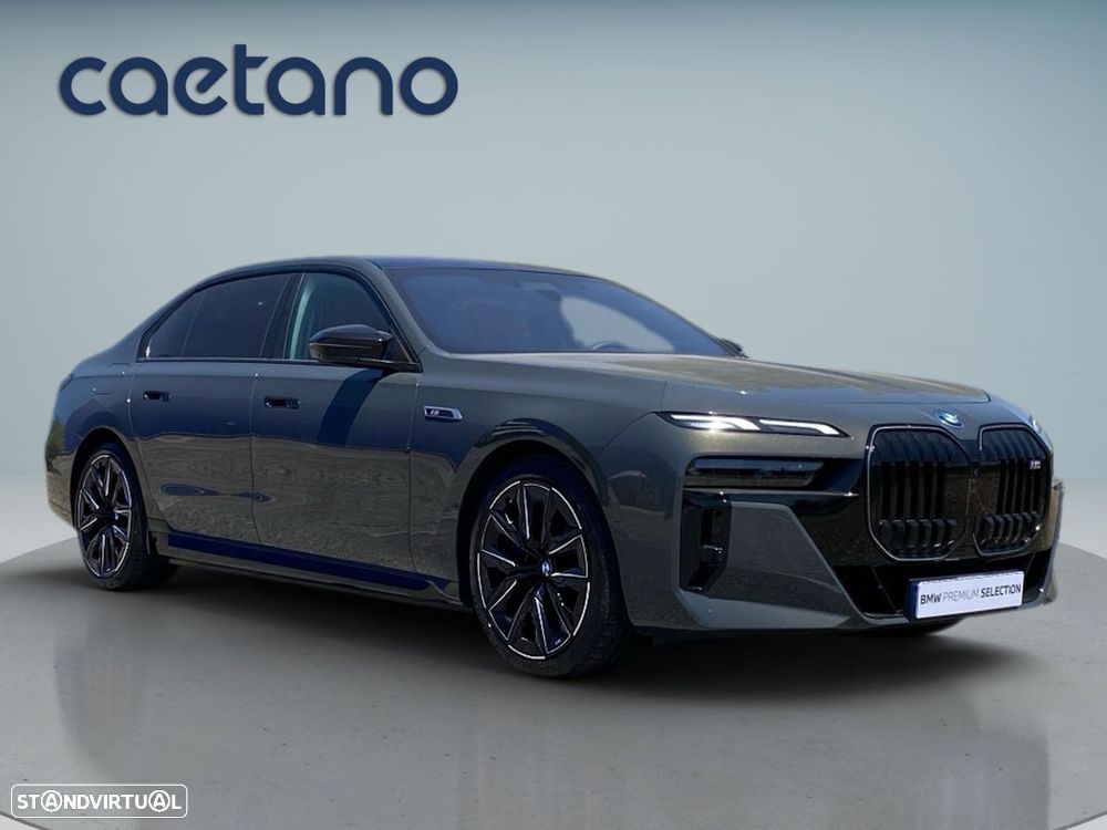 BMW 760 M760e xDrive - 32