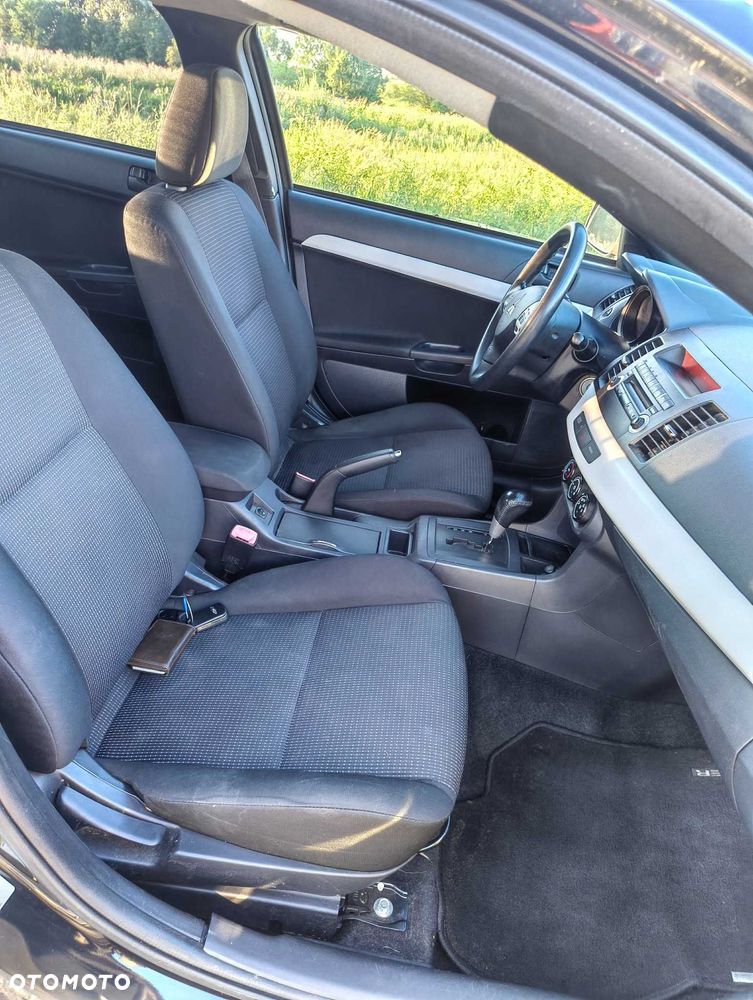 Mitsubishi Lancer - 6