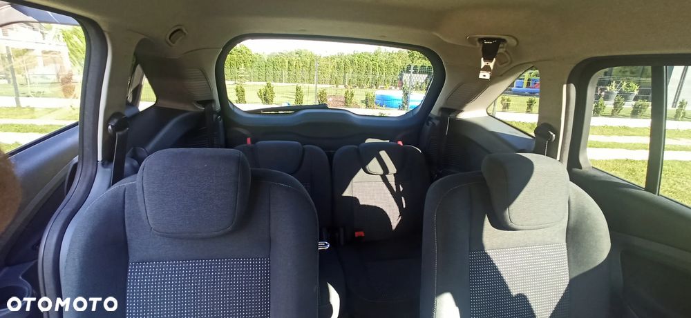 Ford Grand C-MAX 2.0 TDCi Edition - 15