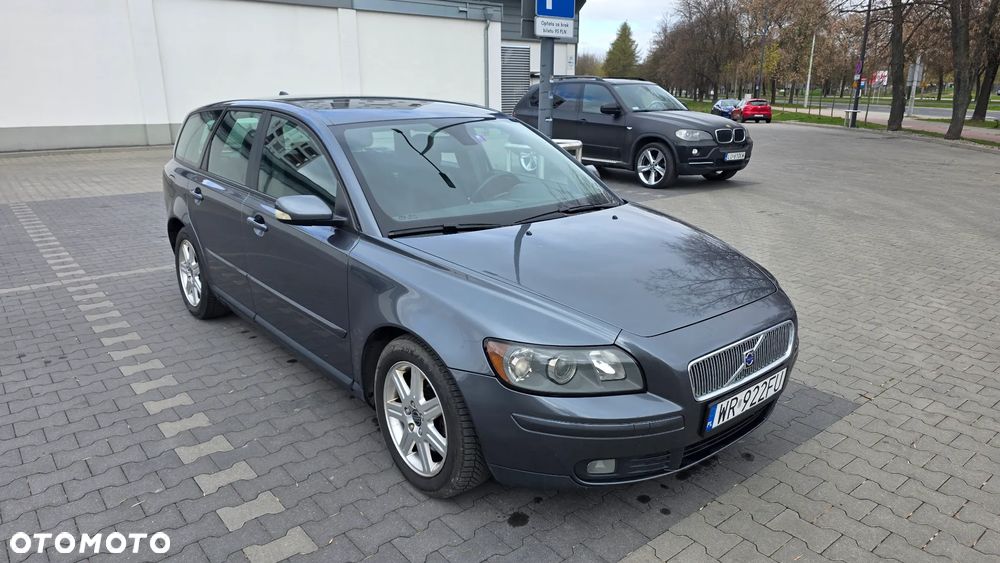 Volvo V50 - 1