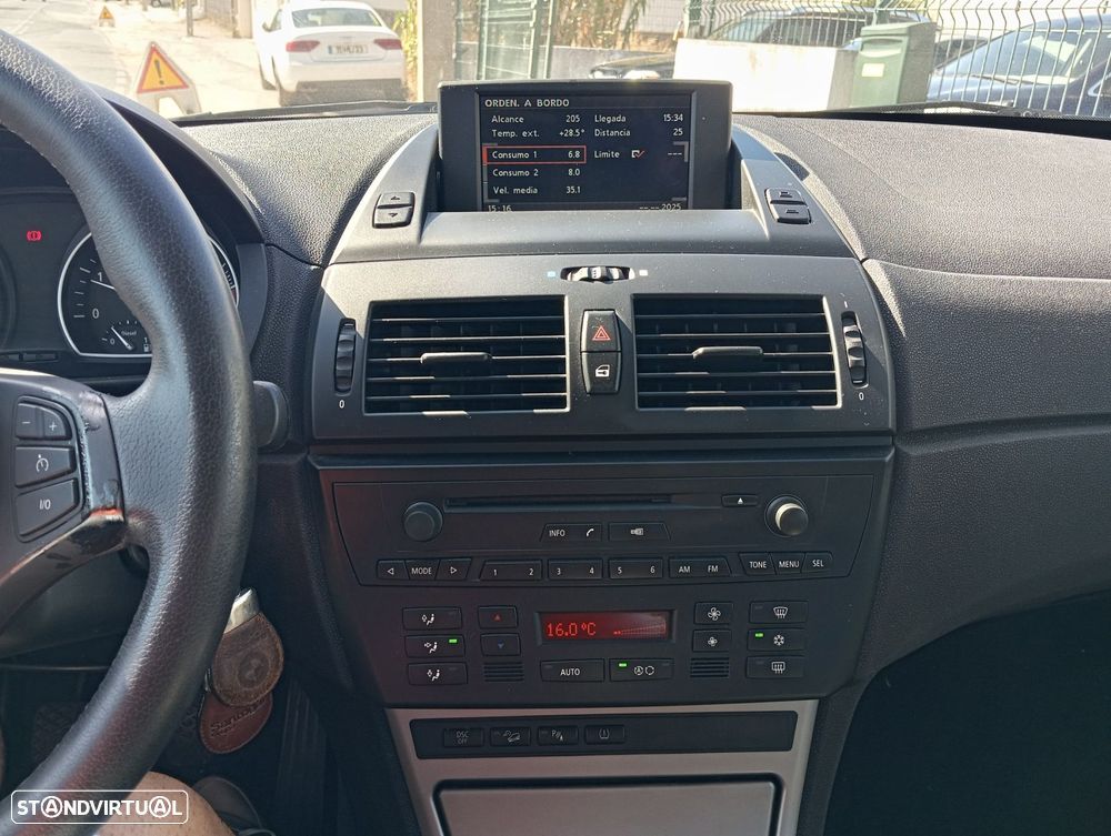 BMW X3 2.0 d - 9