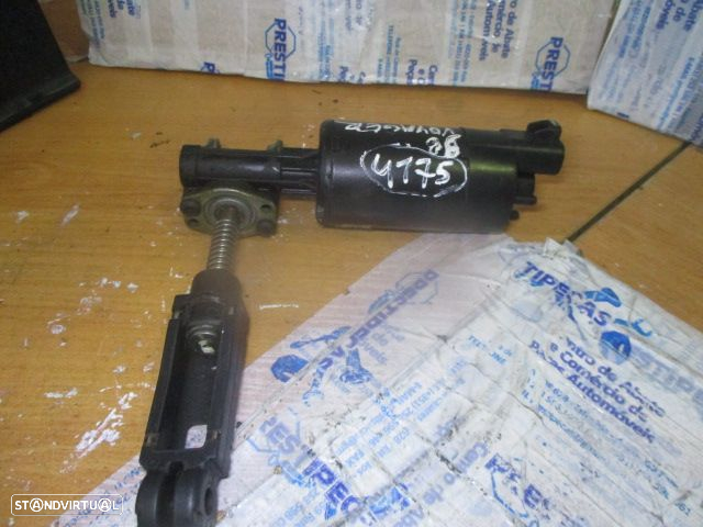 Motor Banco MODIV4175 CHRYSLER VOYAGER 1998 Motor Banco ESQ - 3