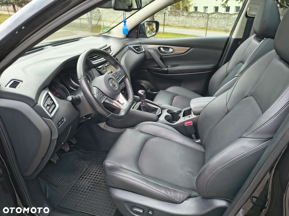Nissan Qashqai 1.6 DIG-T Tekna - 19