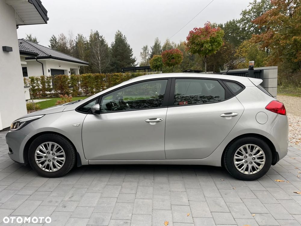 Kia Ceed 2015 photo 2