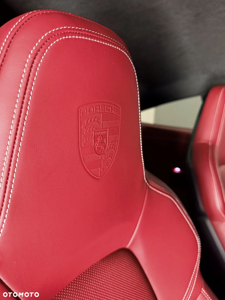 Porsche 911 - 24