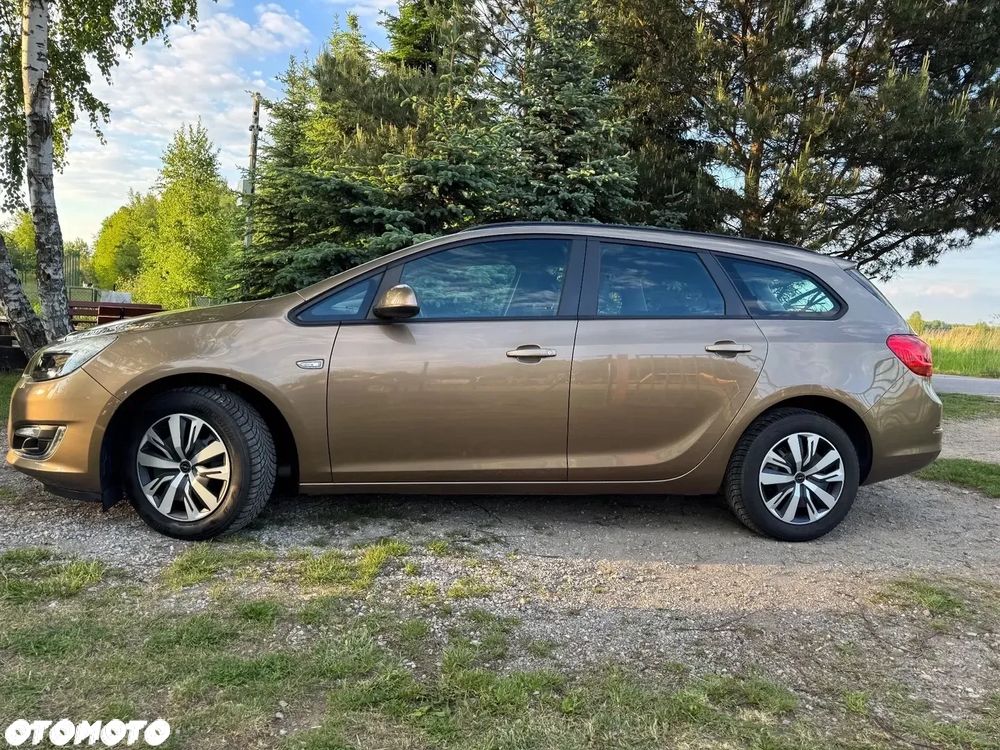 Opel Astra - 14