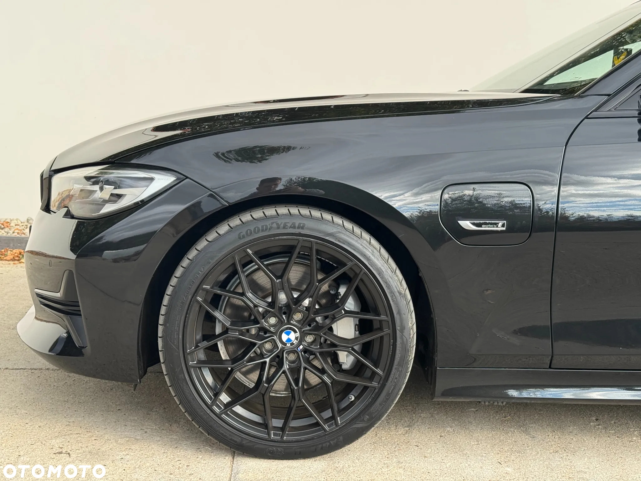 BMW Seria 3 330e Sport Line - 29