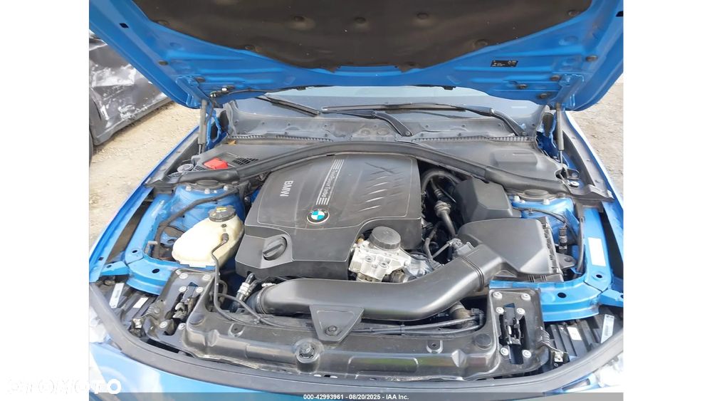 BMW Seria 3 335i xDrive Sport-Aut Modern Line - 12