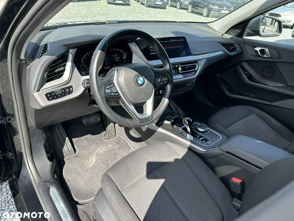 BMW Seria 1 118i Advantage - 9