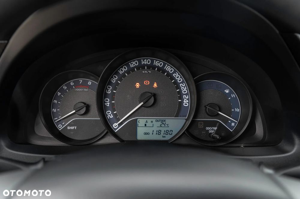 Toyota Auris 1.33 Dual-VVT-i Comfort - 22