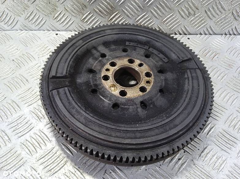 KOŁO DWUMASOWE ALFA ROMEO 159 - 2