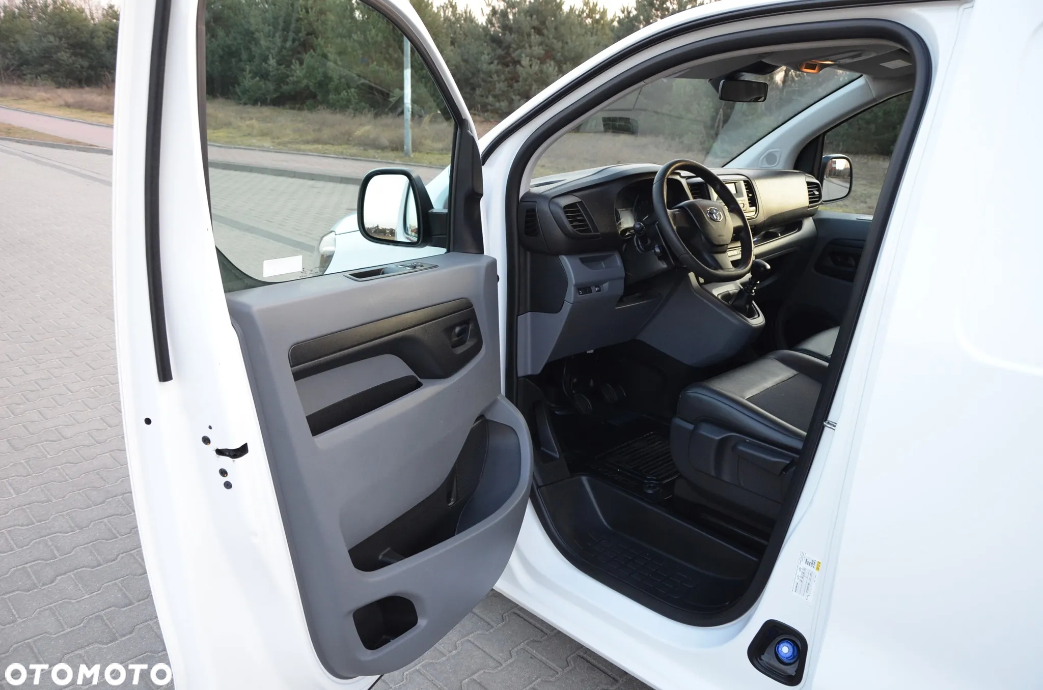 Toyota PROACE - 15