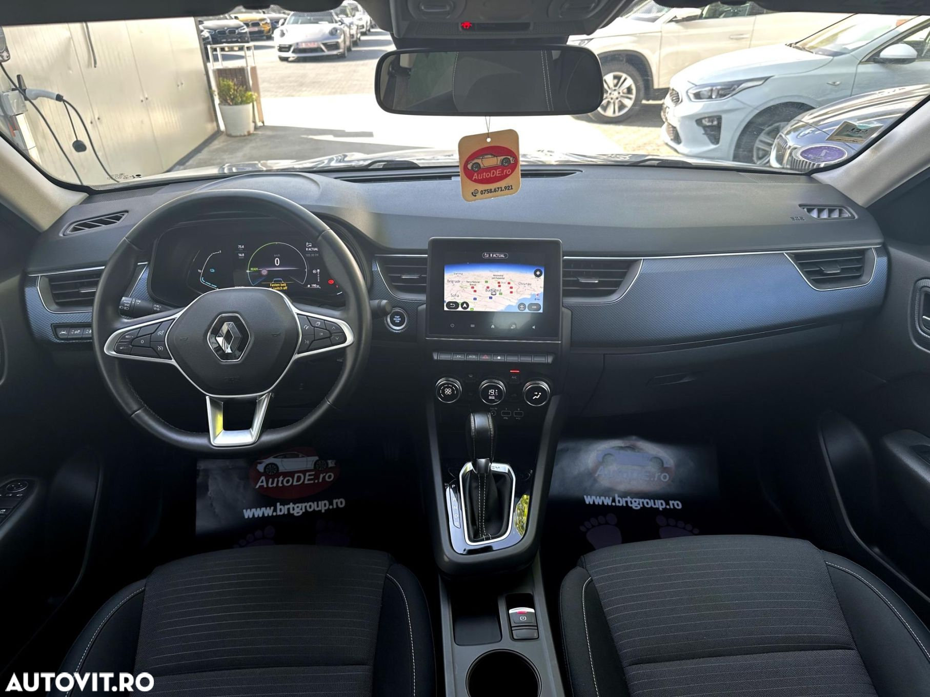 Renault Arkana - 8