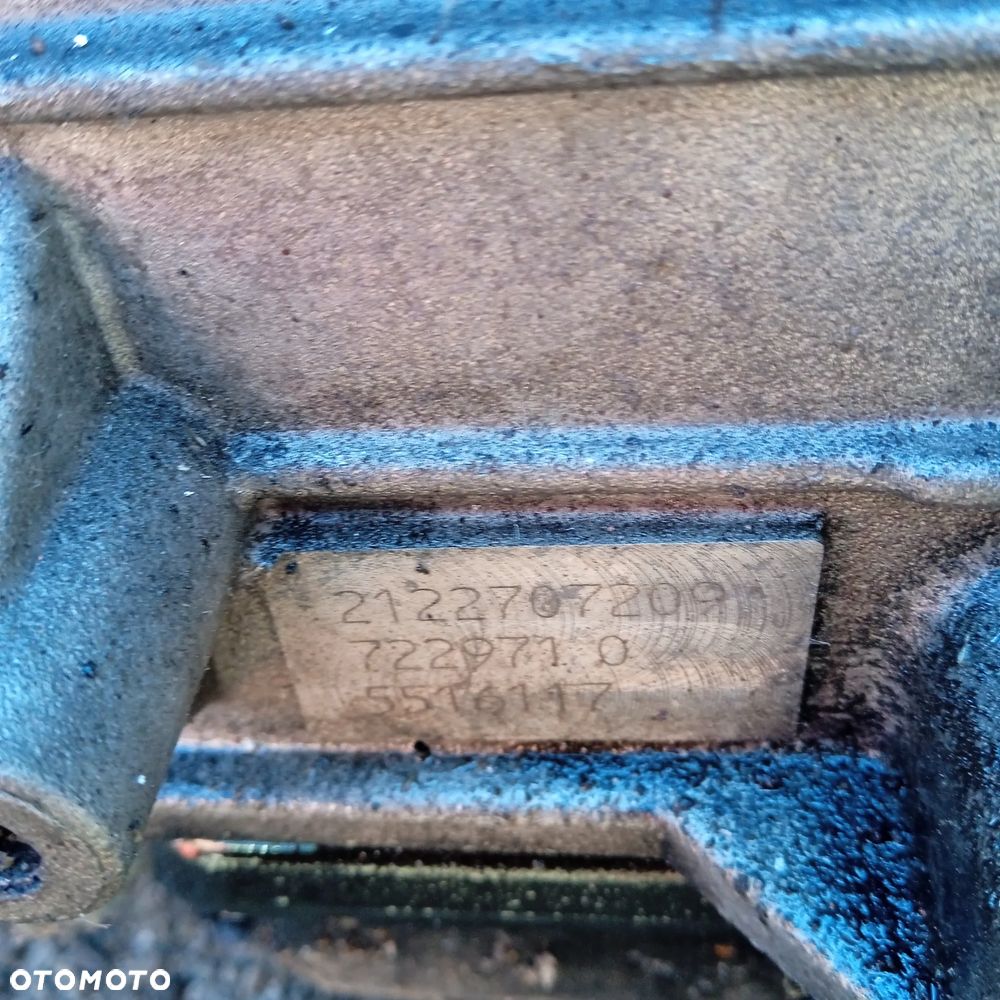 Skrzynia biegów W212 E63 AMG 2122707209 - 3