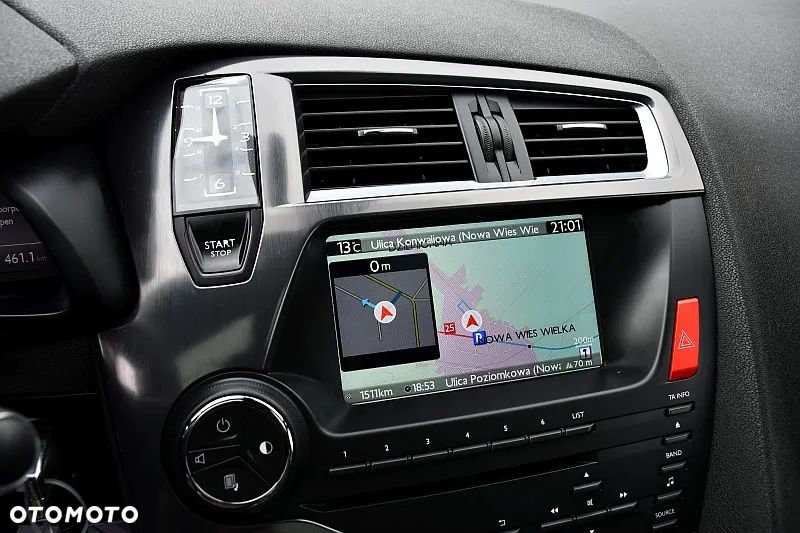 Citroën DS5 ver-2-0-hybrid4-sportchic - 15