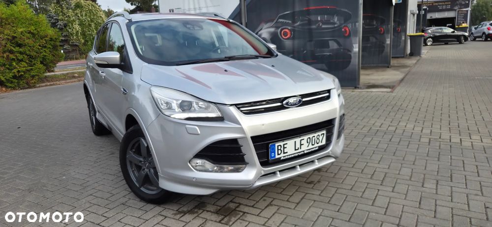 Ford Kuga 2.0 TDCi 4x4 Titanium - 19