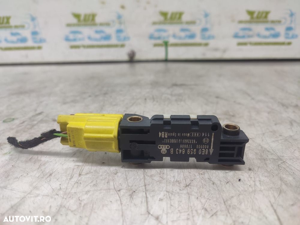 Senzor impact 8e0959643b Audi A4 B7 [2004 - 2008] 2.0 tdi BPW - 1