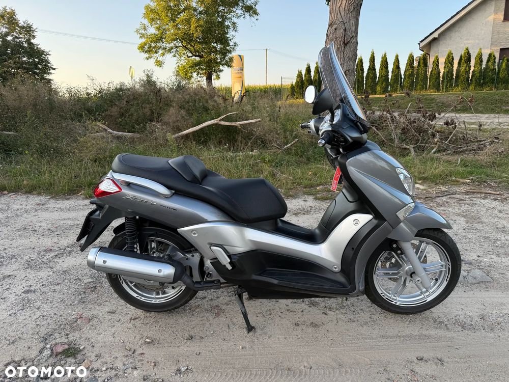 Yamaha X-max - 5