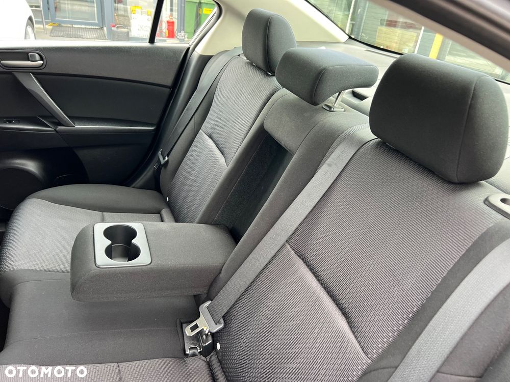 Mazda 3 1.6 Exclusive - 17