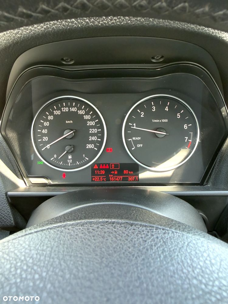 BMW Seria 1 116i - 11