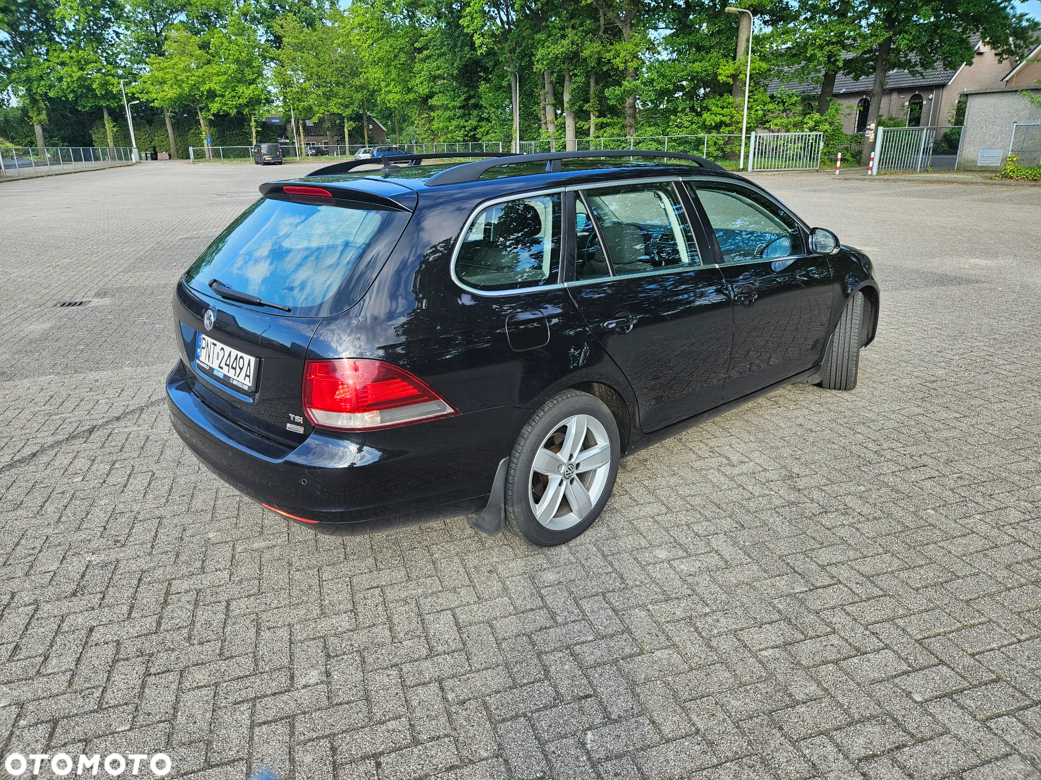 Volkswagen Golf - 3