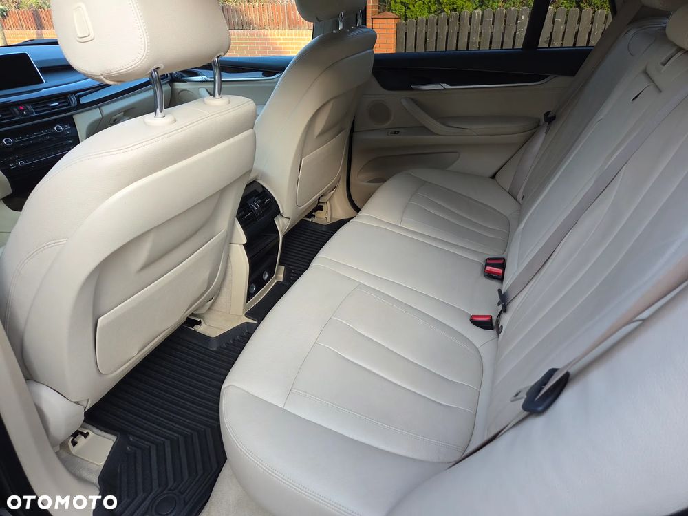 BMW X5 xDrive25d - 7
