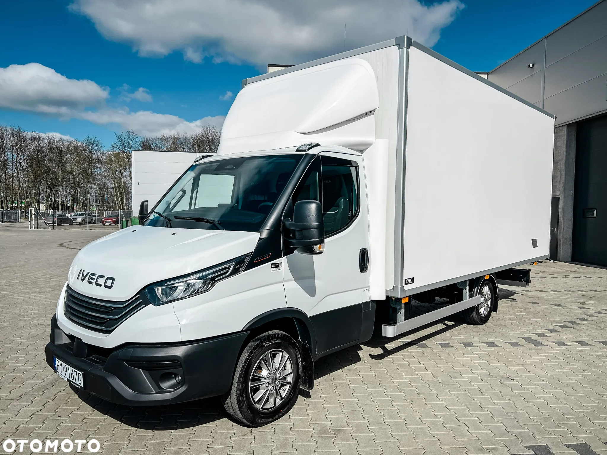 Iveco 35S18H/P 3.0 180KM 6MT Izoterma, Duży Kontener! - 19