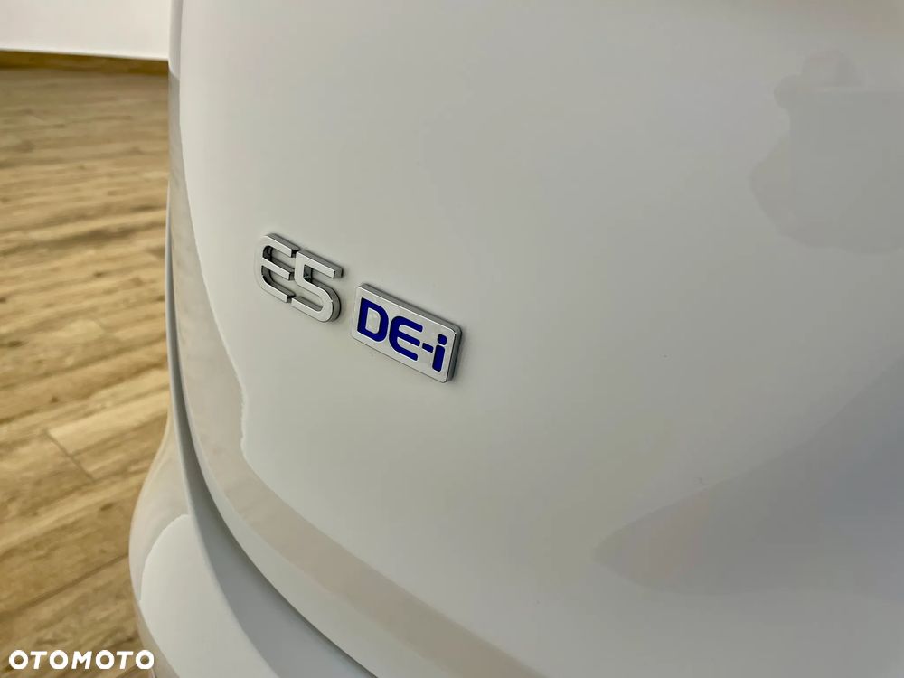DFSK e5 1.5 PHEV Prestige E-CVT - 10