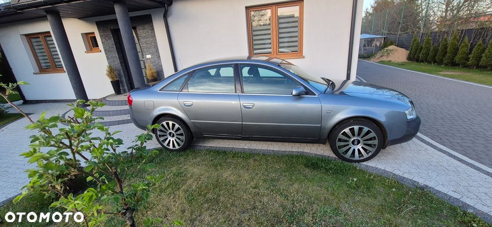 Audi A6 Limousine 2.4 - 7