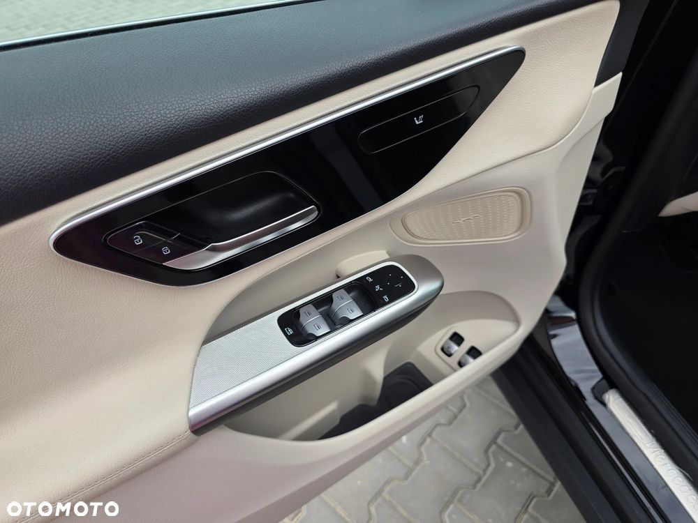 Mercedes-Benz GLC 300 e 4-Matic Avantgarde - 41