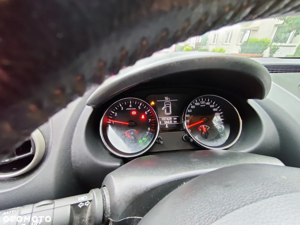 Nissan Qashqai 2.0 4x4 360 - 12