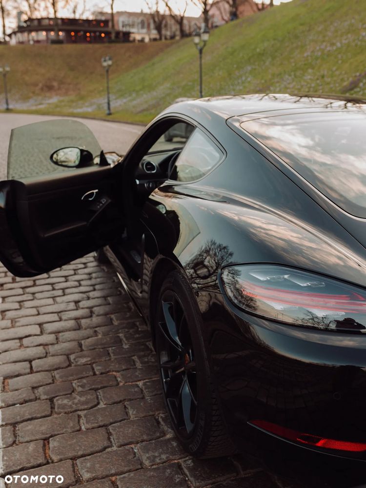 Porsche 718 Cayman GPF PDK - 7